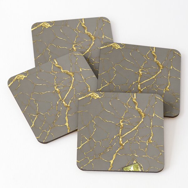 Artikelvorschau, Peridot Inspired Design With A Touch Of Gold (06) entworfen und verkauft von DEBPIX.