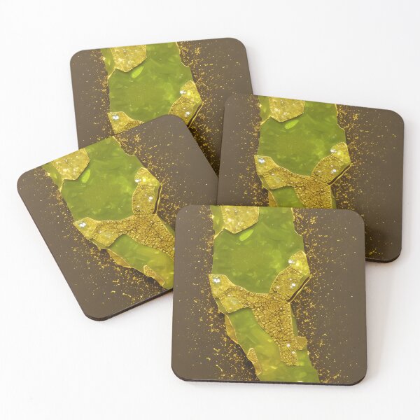 Artikelvorschau, Peridot Inspired Design With A Touch Of Gold (02) entworfen und verkauft von DEBPIX.