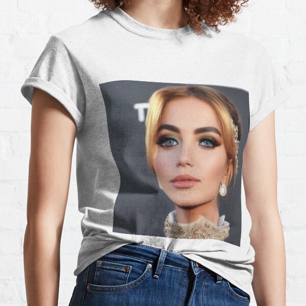 Eye-catching, attractive, appealing, engaging, inviting, lovable, catching Classic T-Shirt