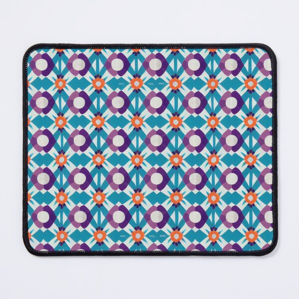 Artikelvorschau, Cute 70s Style Intricate Pattern entworfen und verkauft von Fine Prints.