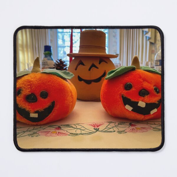 Artikelvorschau, Pumpkin Head Family entworfen und verkauft von Craig Kauzmann.