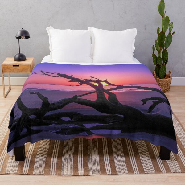 Artikelvorschau, Purple Driftwood Sunrise entworfen und verkauft von Craig Kauzmann.