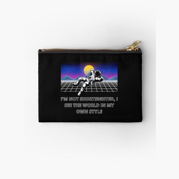 Item preview, 53. "Ich bin nicht kurzsichtig, ich sehe die Welt in meinem eigenen Stil" (I'm not shortsighted, I see the world in my own style) with a picture of an astronaut relaxing designed and sold by RM-Journey.