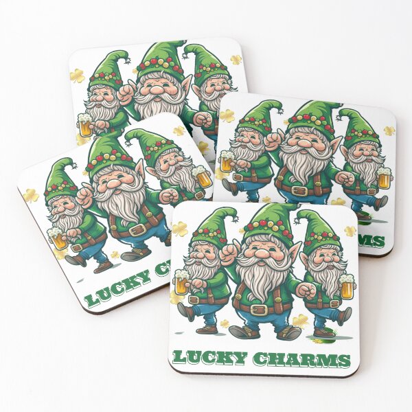 Aperçu de l'œuvre Lucky Shamrock St. Patrick's Day T-Shirt créée et vendue par Emma Studio.