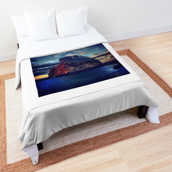Playa Real Costa Rica Sunset Comforter
