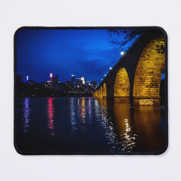 Artikelvorschau, Stone Arch Bridge in Minneapolis von Brandon Cable entworfen und verkauft von BrandonArtWorld.
