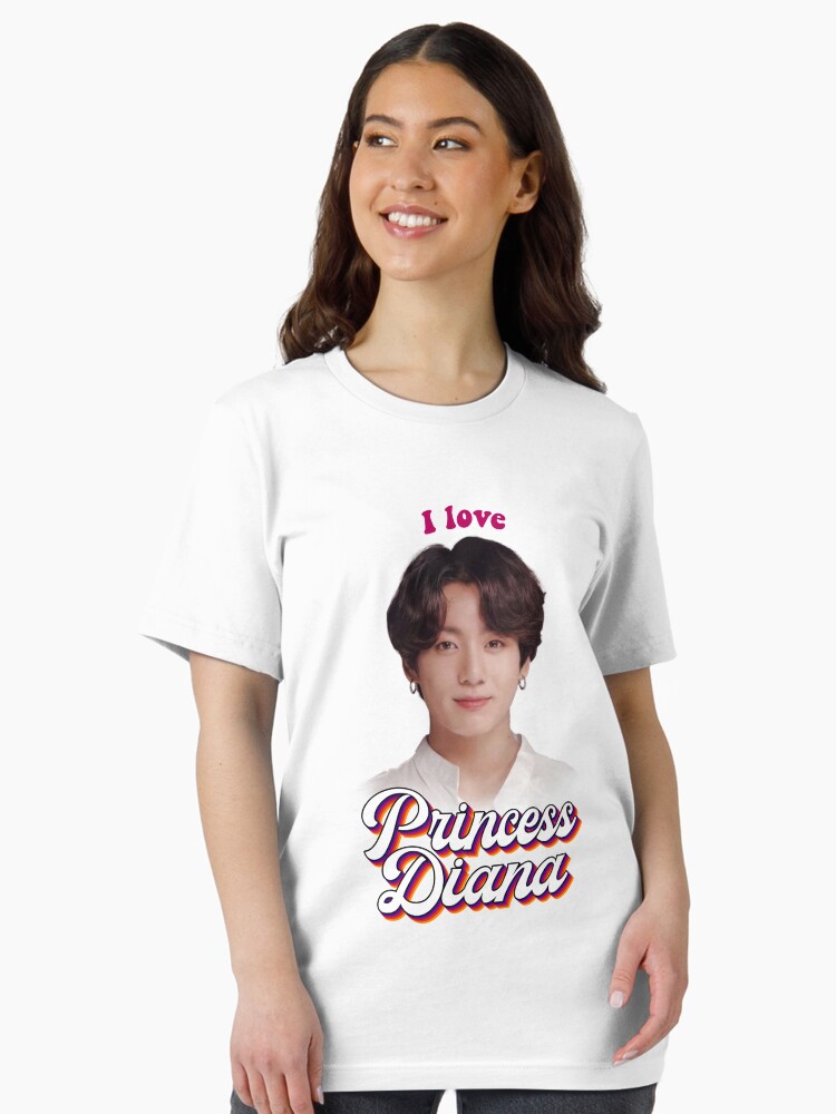 Imagen 2 de 7, Camiseta esencial con la obra Princesa diana jungkook kpop meme retro, diseñada y vendida por snazzyseagull.