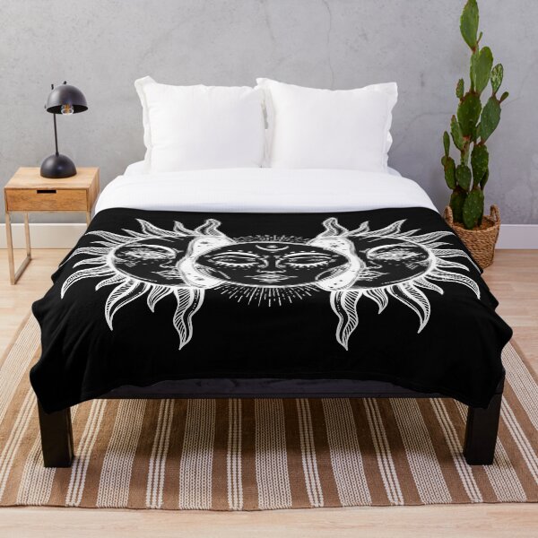 Vintage Sun and Moon Solar Eclipse Throw Blanket