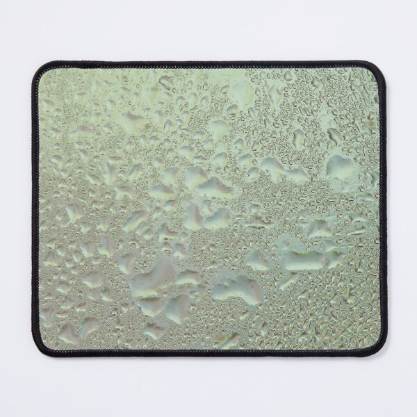 Artikelvorschau, Green waterdrops on a window effect texture entworfen und verkauft von CrunchyCableStudio.