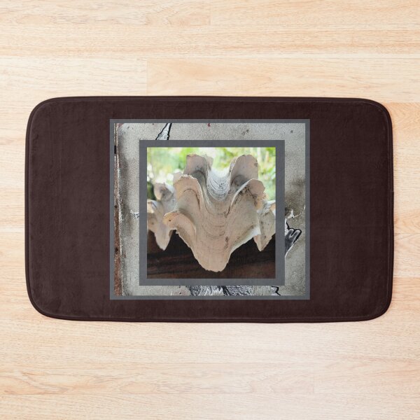 Item preview, Giant clam knows great picture designed and sold by vibeno1.