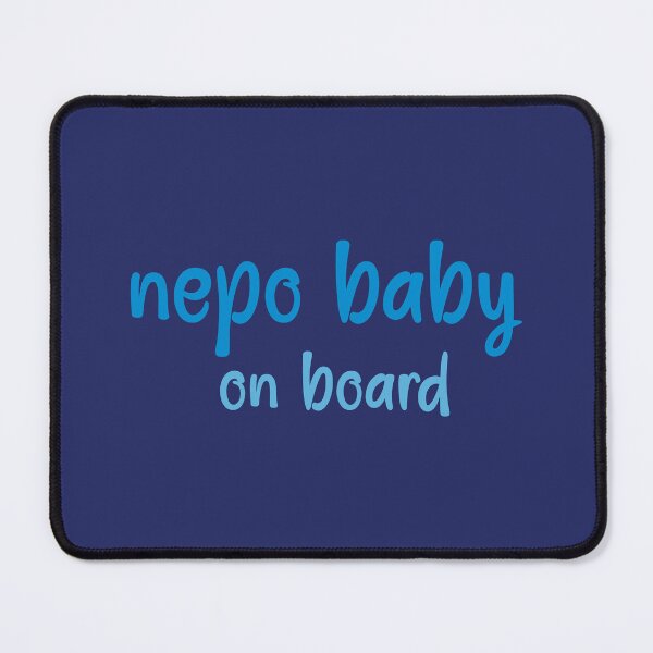 Artikelvorschau, Nepo-Baby an Bord - einfaches Textdesign entworfen und verkauft von EmeraldeaArt.