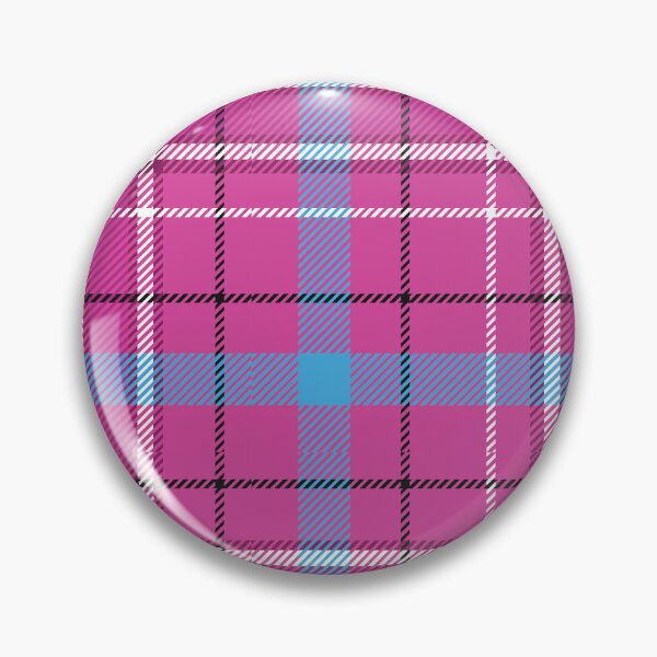 Artikelvorschau, Dunkelrosa kariertes Muster Tartan entworfen und verkauft von Apkdesigner.