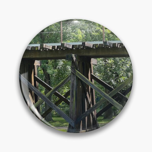 Artikelvorschau, Harpers Ferry-Eisenbahnbrücke entworfen und verkauft von Jules McLean.