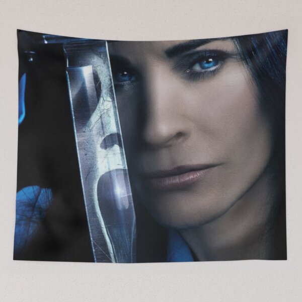 Item preview, Courteney Cox - gale weathers Riley - Scream 6 vi 2023 designed and sold by Fizashop.
