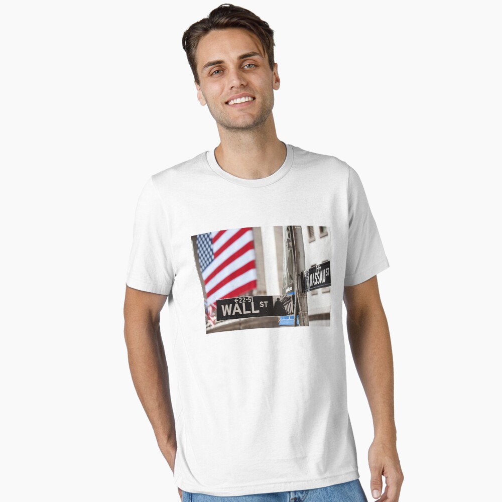 Artikel-Vorschau von Essential T-Shirt, designt und verkauft von Portalius.