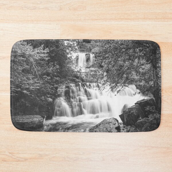 Artikelvorschau, Rats Waterfall Mont Tremblant Quebec Canada V4 entworfen und verkauft von Family Journey with God.