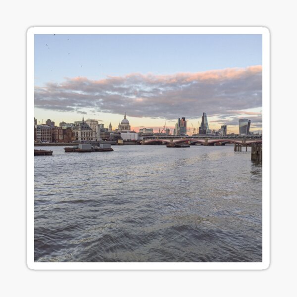London 17 Sticker