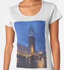 Италия, Венеция, башня, Площадь Святого Марка - Italy, Venice, Tower, St. Mark's Square Women's Premium T-Shirt