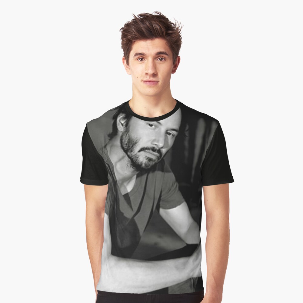 Artikel-Vorschau von Grafik T-Shirt, designt und verkauft von Aouad98.