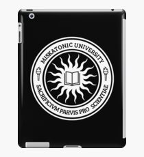 Miskatonic University Seal (White) iPad Case/Skin