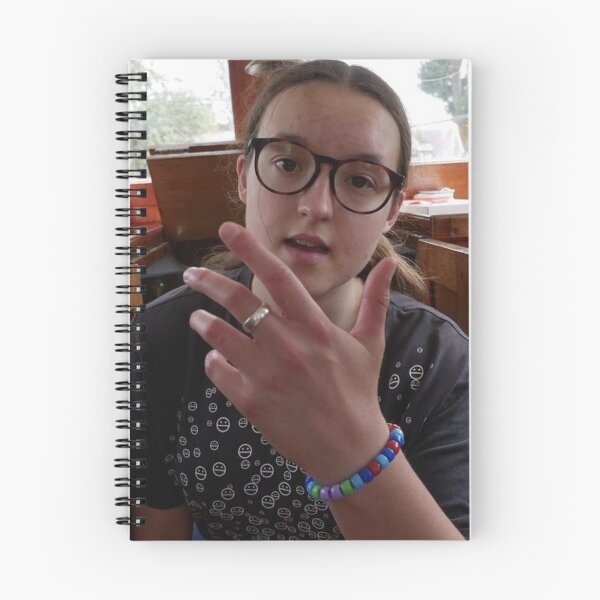 Artikelvorschau, bella ramsey entworfen und verkauft von NSdesigns55.