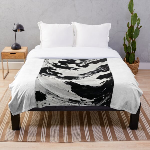 Artikelvorschau, Striking black and white entworfen und verkauft von Imagyn8.