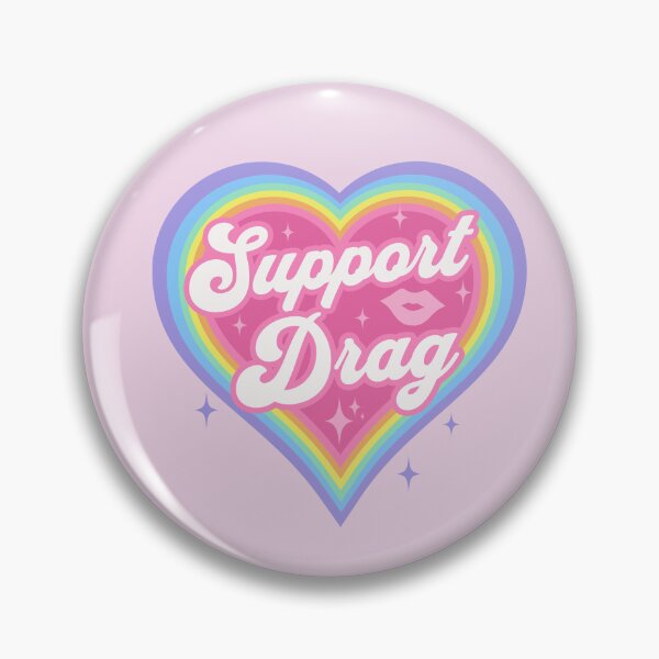 Vista previa del artículo con la obra «Soporte Arrastrar Retro Arco Iris Corazón LGBTQ Kawaii Lindo Orgullo Gay», diseñado y vendido por PUFFYP.