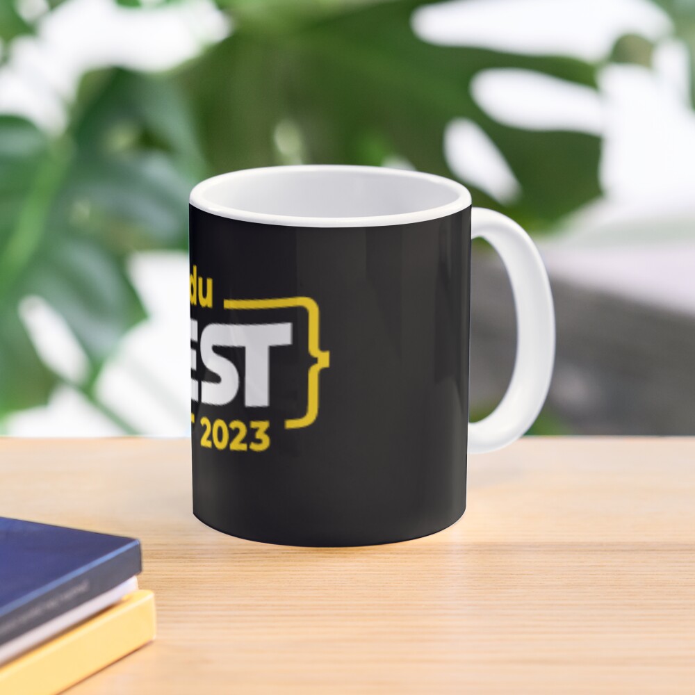 Vista previa del artículo con la obra «Taza clásica», diseñado y vendido por midu-dev.