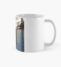 Aufgegeben - Stand von SparklePyre Tasse (Standard)