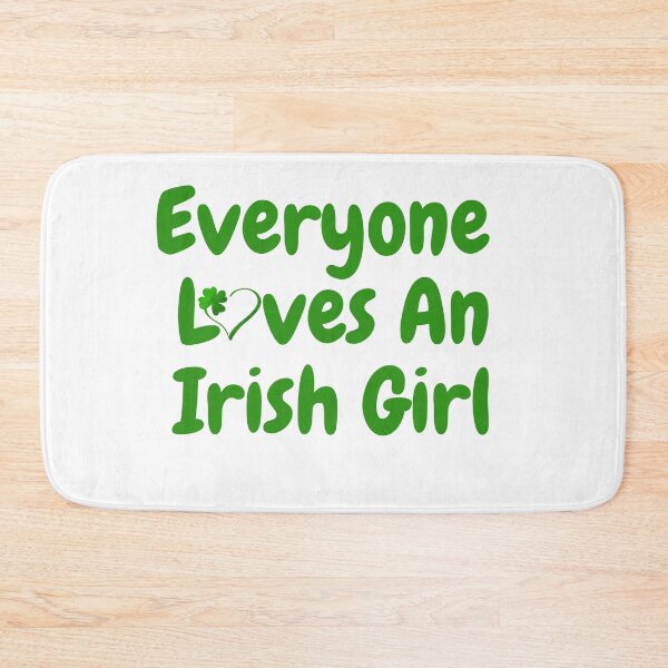 Aperçu de l'œuvre everyone loves an irish girl créée et vendue par WADH ⭐⭐⭐⭐⭐.