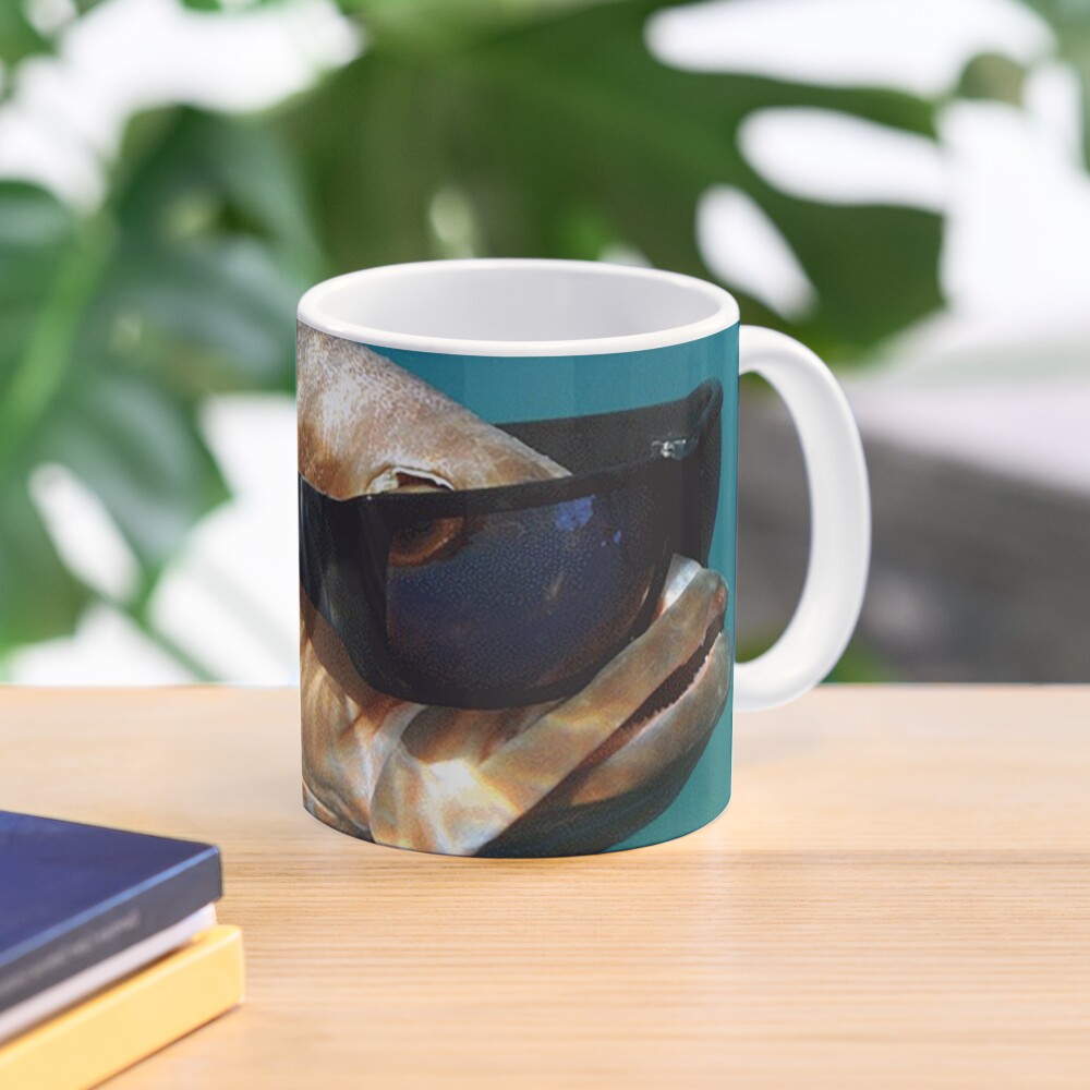 392M047 Cute Funky Mug – Ugly Fish Ceramics