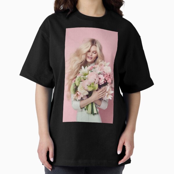 Women with bouquet Oversized T-Shirt