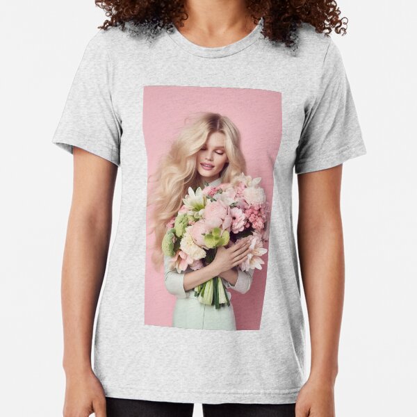 Women with bouquet Tri-blend T-Shirt