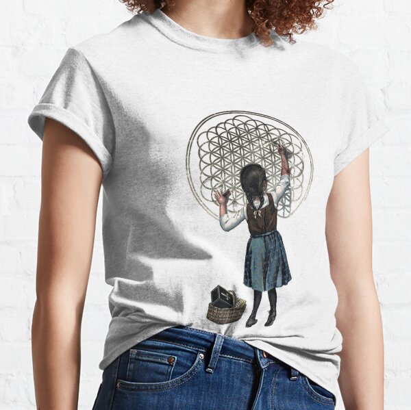 Under the moon Classic T-Shirt