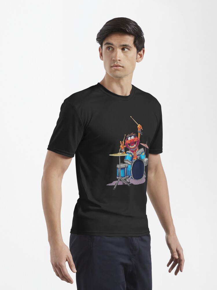 Imagen 3 de 7, Camiseta deportiva con la obra Tambor de animales El show de los Muppets, diseñada y vendida por caseydavis96.