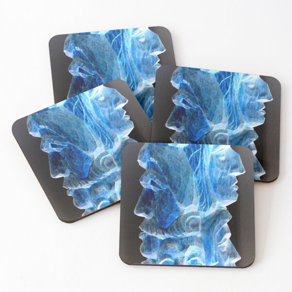 Aperçu de l'œuvre Visages en bois sculptés en bleu créée et vendue par angel1.
