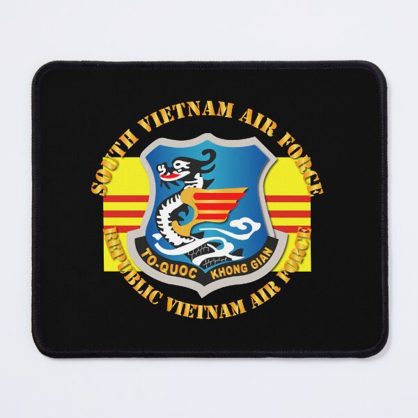 Aperçu de l'œuvre SVAF - Force aérienne du Sud-Vietnam avec drapeau Txt créée et vendue par Military Insignia Products.