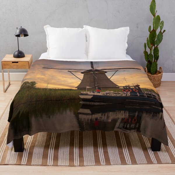 Item preview, Tour boat designed and sold by Yannik Hay.
