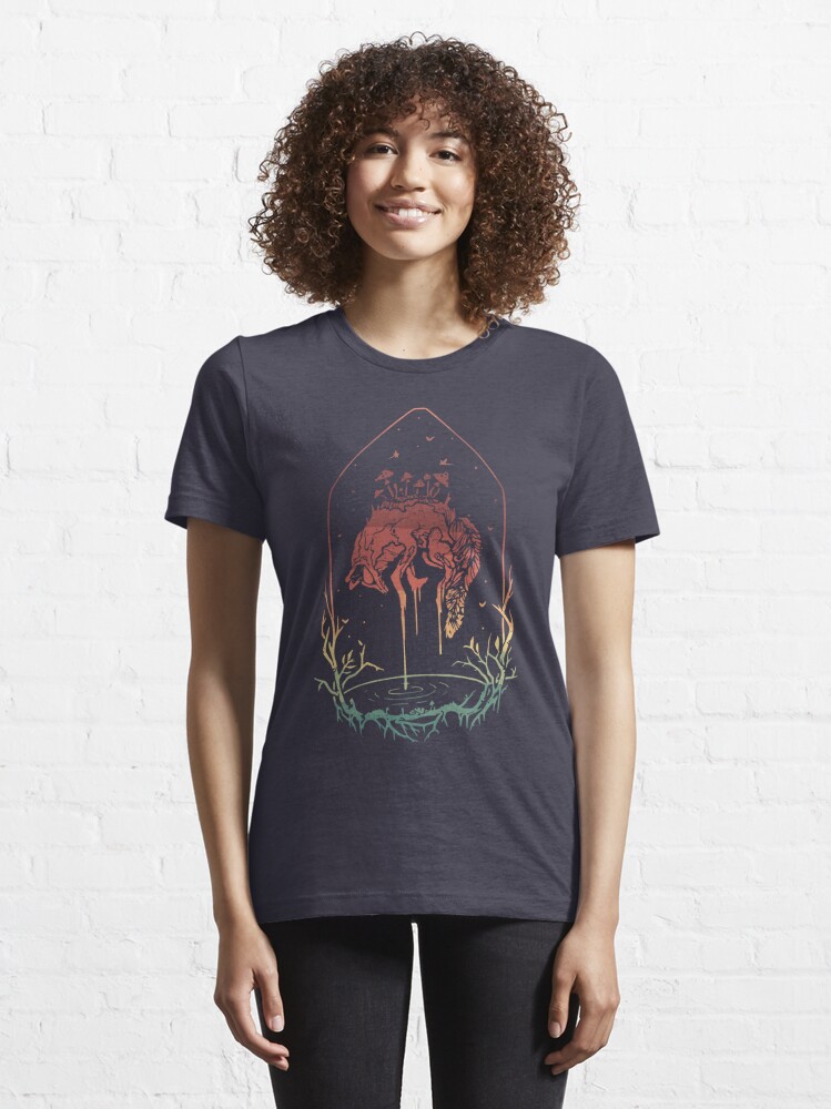Disover Fox and Mushrooms | Essential T-Shirt 