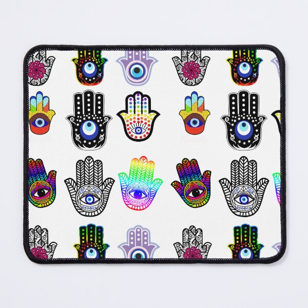 Artikelvorschau, Hand von Hamsa entworfen und verkauft von Rustic Valley Studio.