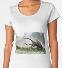 MACRO Women's Premium T-Shirt