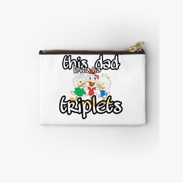 Aperçu de l'œuvre Ce papa aime ses triplés créée et vendue par HomeIsUs.