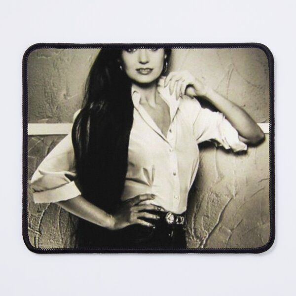 Item preview, Crystal Gayle designed and sold by HICHAKARI.