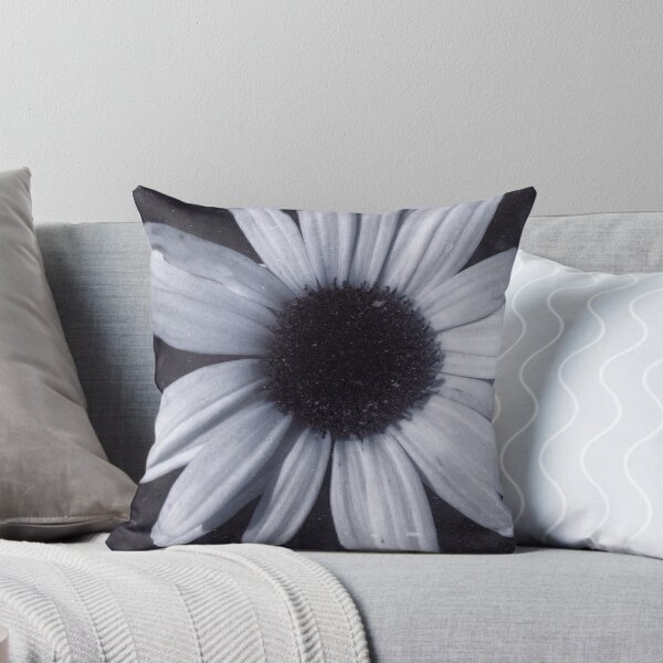 Aperçu de l'œuvre Fleur blanche et noire créée et vendue par Devoncholy.