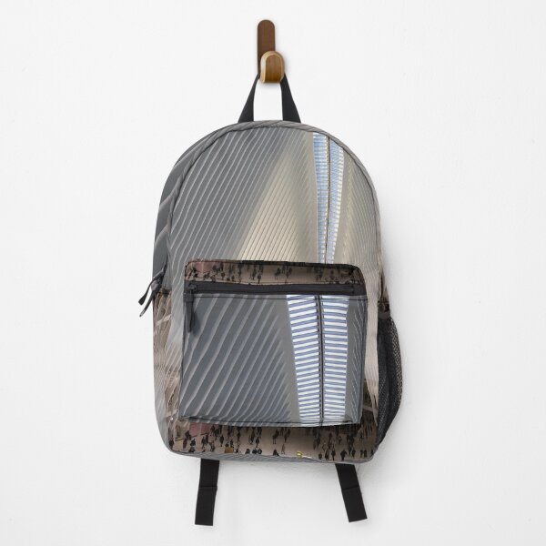 Item preview, El Oculus de Nueva York parece una nave espacial designed and sold by han the creative.