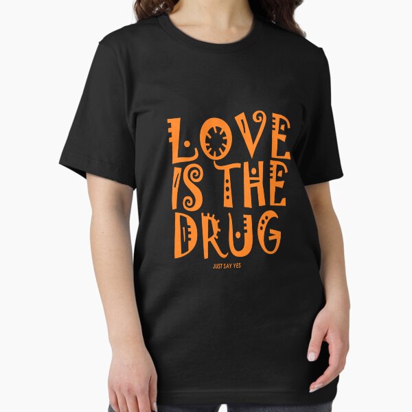 APPLIED ART FORMS LOVE IS THE DRUG Tシャツ T-shirt (LOVE IS THE DRUG) | White | Applied Art Forms US