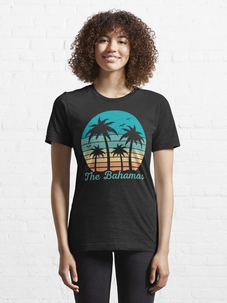 Disover the bahamas island vintage sunset | Essential T-Shirt 