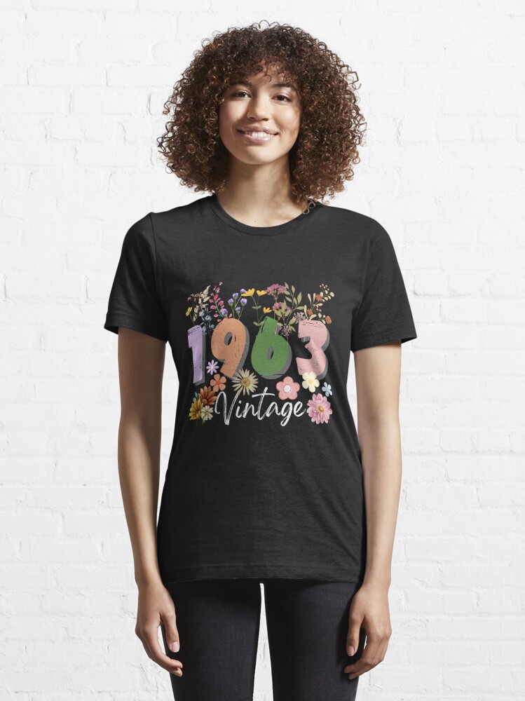 Discover Womens 60 Years Old Vintage 1963 60th Birthday Tee Wildflower Women | Essential T-Shirt 