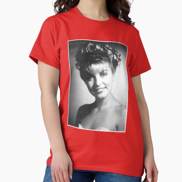 Vista previa del artículo con la obra «Twin Peaks Laura Palmer Foto de época en blanco y negro», diseñado y vendido por FifthSun.