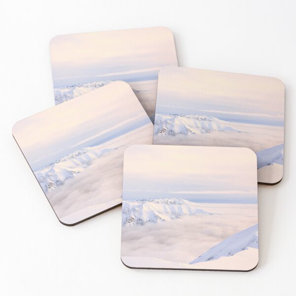 Item preview, Montaña de invierno designed and sold by Redlike.